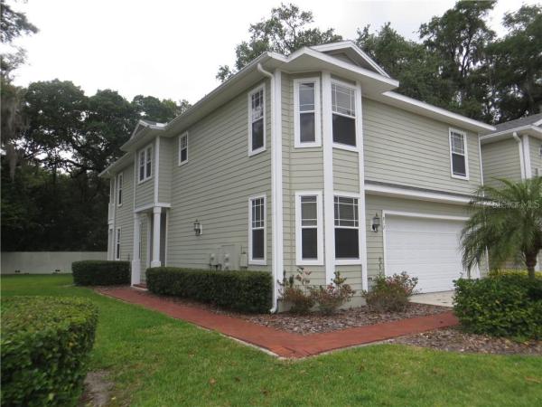 LUMSDEN RESERVE TWNHMS