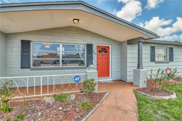 HOLIDAY LAKE ESTATES