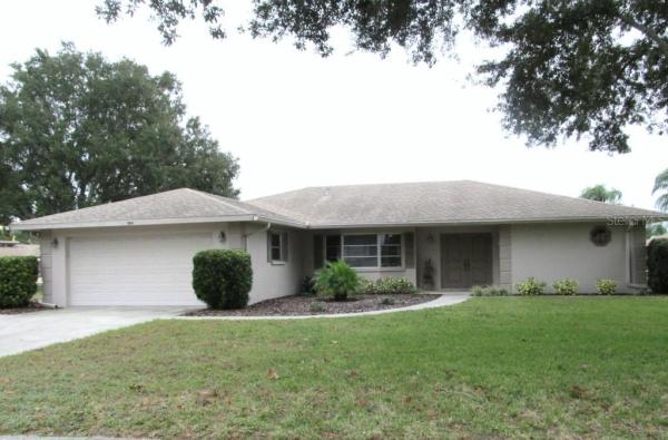 SUNRISE GOLF CLUB ESTATES