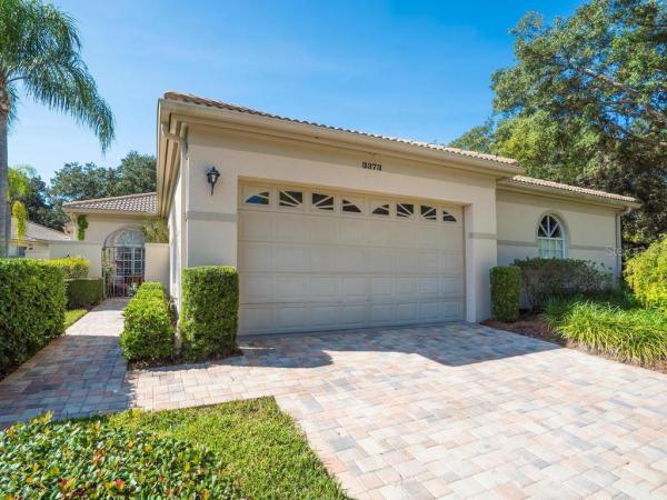 HADFIELD GREENE - MEADOWS