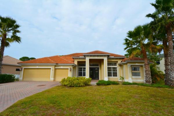 RIVENDELL UNIT 5 THE WOODLANDS