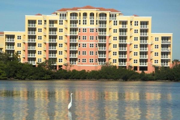 LAGUNA AT RIVIERA DUNES III OR2166/1285