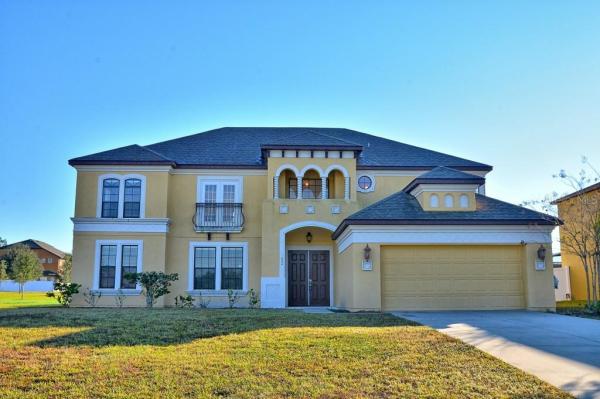 OAKHURST GOLF ESTATES