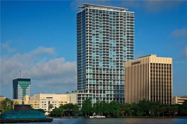 VUE AT LAKE EOLA