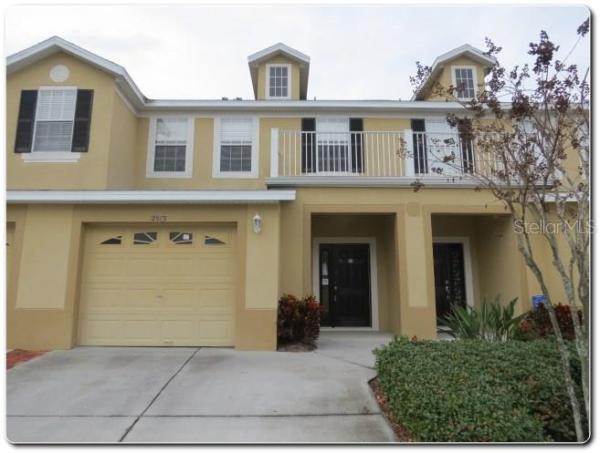 TWNHOMES FLORA RIDGE P2