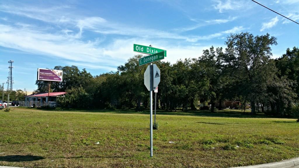 W E ALLENS SUB - фото