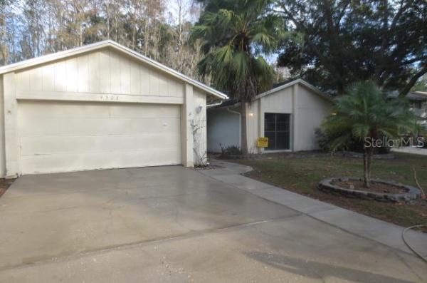 COUNTRY PLACE UNIT 05