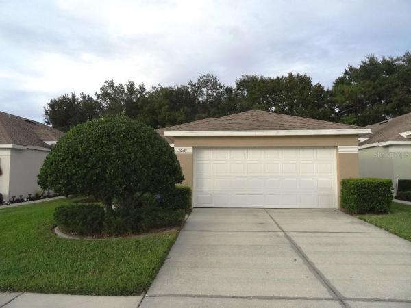 LEXINGTON OAKS PH 01