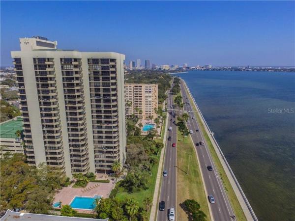 ATRIUM ON BAYSHORE A CONDO