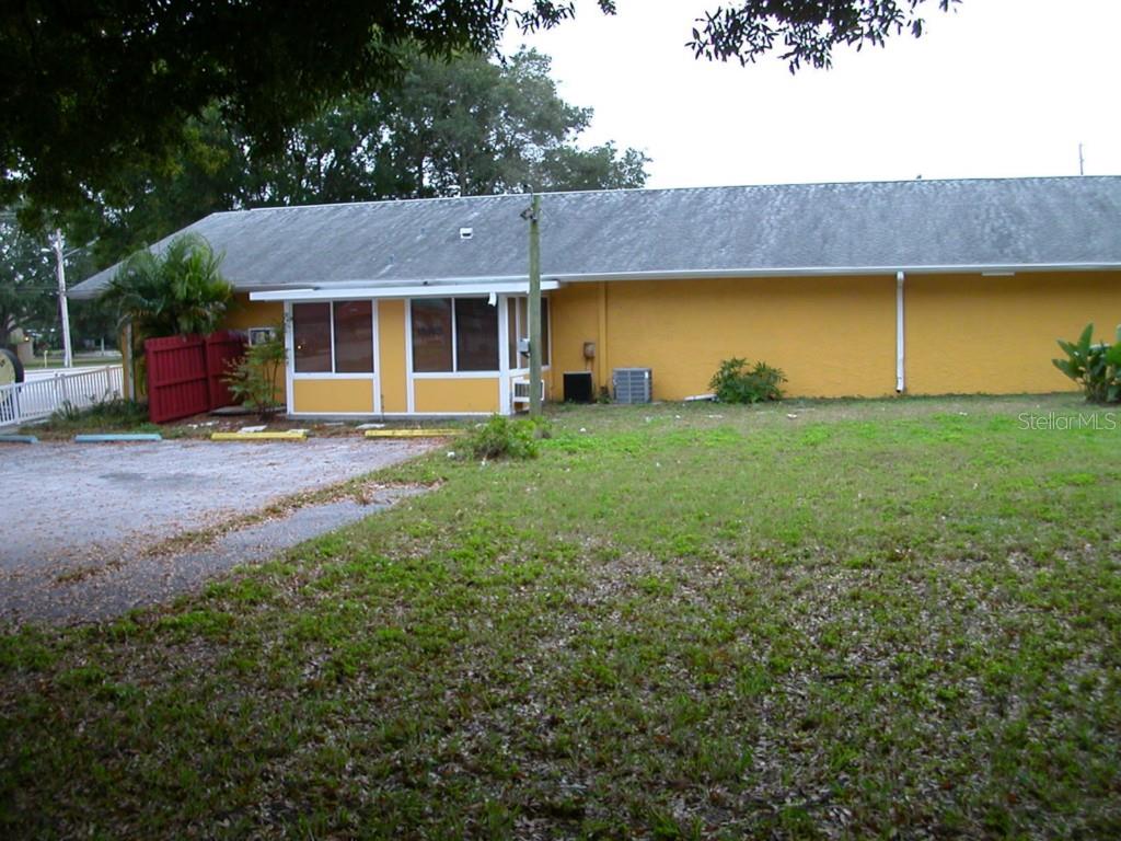 Retail - фотография Retail - фото