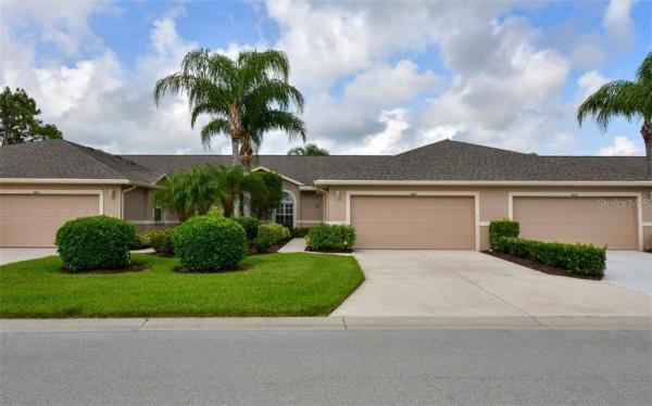 HERITAGE OAKS GOLF & COUNTRY CLUB