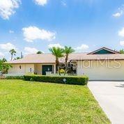 GLEN OAKS COUNTRY CLUB ESTATES