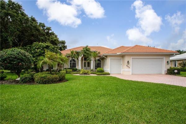 VENICE GOLF & CNTRY CLUB