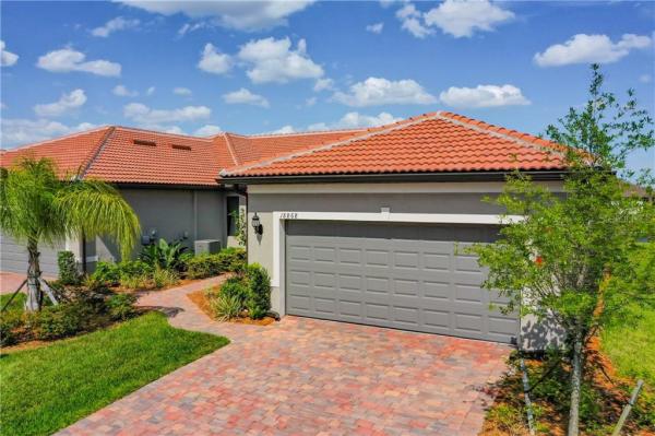 ISLANDWALK AT THE WEST VILLAGES PHASE 5