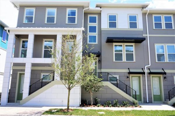 LAUREATE PARK NBRHD CENTER PH 1