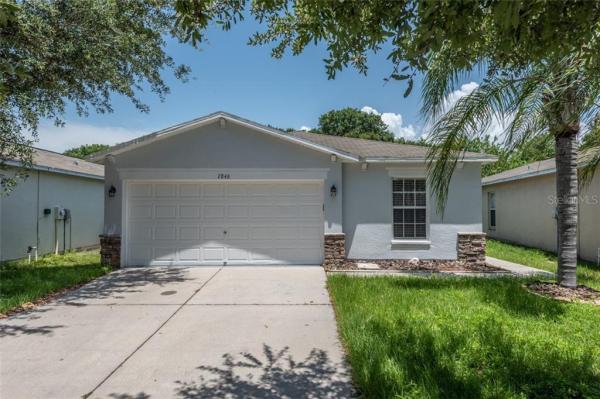 CARRIAGE POINTE PH 1