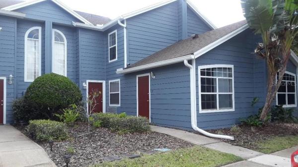 ISLAND CLUB WEST PH 02