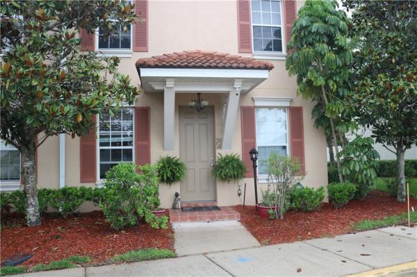 VILLA SOL TWNHMS VILLAGE 06