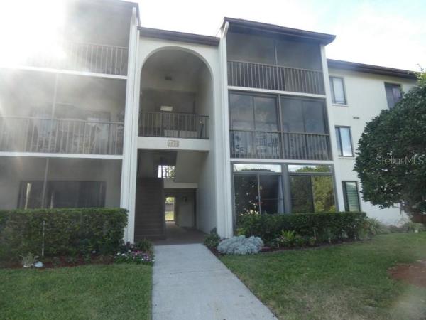 PINE RIDGE AT PALM HARBOR