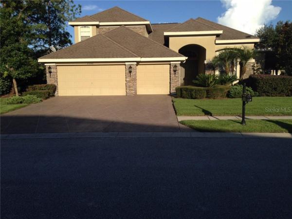 PLANTATION PALMS PH 01