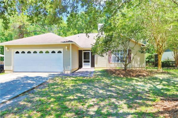 LAKE PADGETT ESTATES