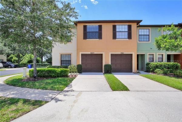 EDGEWATER AT LAKE BRANDON