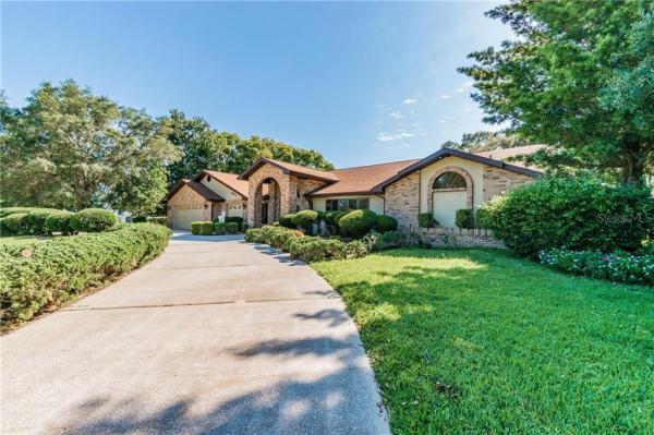 LAKE IN THE WOODS PH II