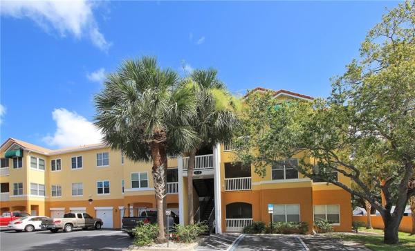 BEACHWAY CONDOS