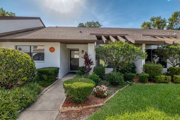 GOLF VIEW VILLAS CONDO 03A