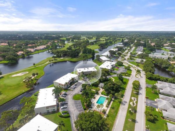 PALM-AIRE AT DESOTO LAKES CNTRY