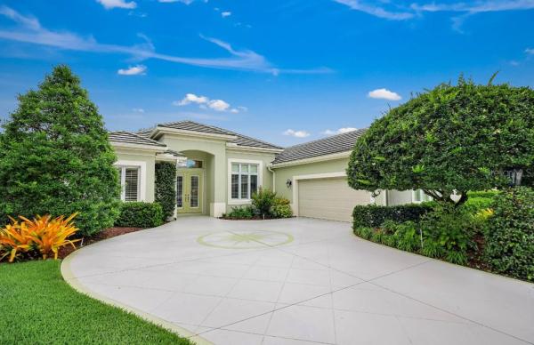 ROSEDALE GOLF & COUNTRY CLUB