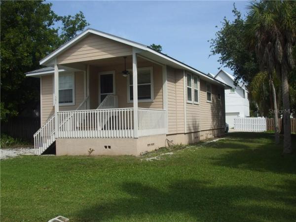 CAROLYNS RETREAT SUB