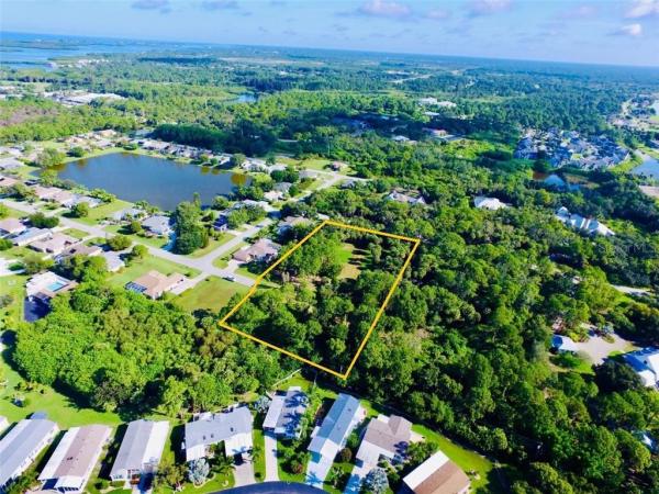 SHAMROCK SHORES 1ST ADD