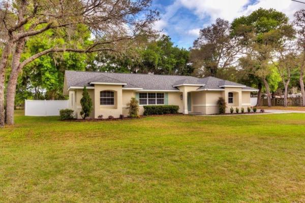 LAKE IDLEWILD ESTATES