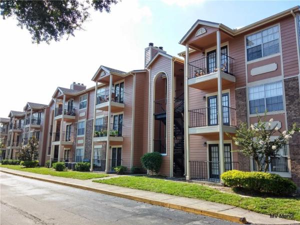 WATERFORD LNDG CONDO