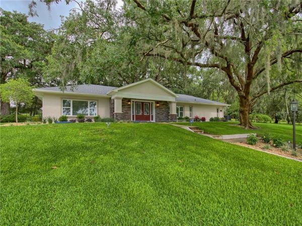 GOLDEN HILLS TURF & COUNTRY CLUB