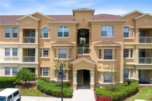 TERRACE RIDGE AT TOWN CENTER EAST CONDO