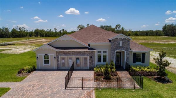 ESTATES AT WELLINGTON