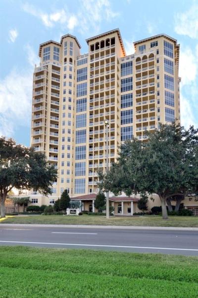 THE BELLAMY ON THE BAYSHORE A