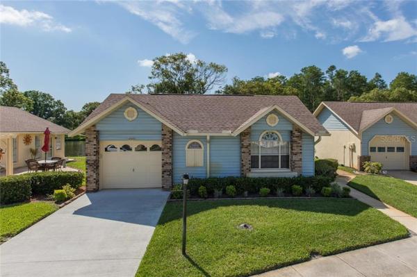 CEDARWOOD VILLAGE CONDO 01