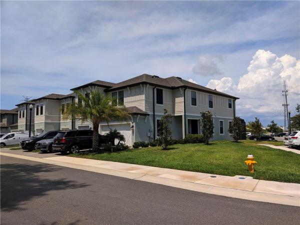 TOWNS AT BELLEAIR GROVE