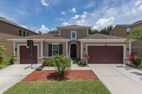 VILLAGES/TRINITY LAKES