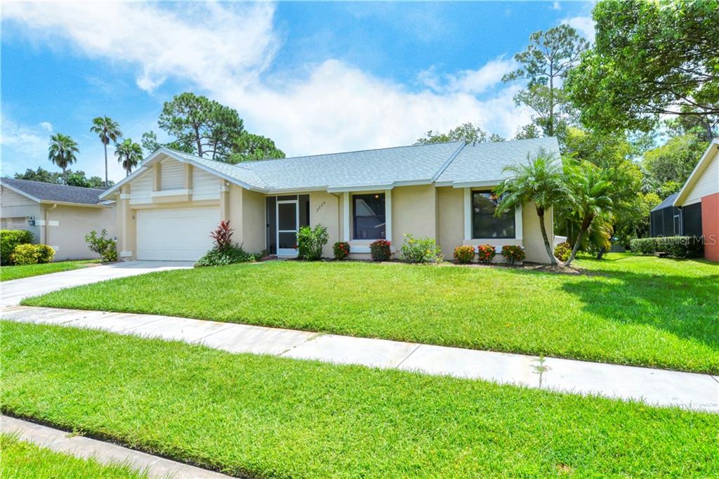 COLONIAL OAKS - фото