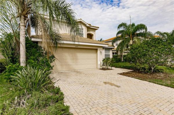 STONEYBROOK AT VENICE