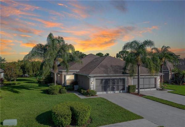 VILLAS OF SABAL TRACE