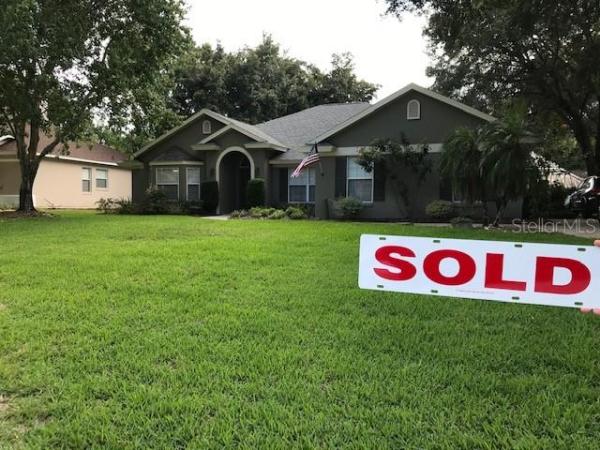 PARK PLACE ON LAKE JOANNA