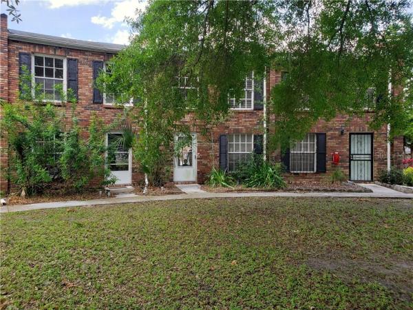 ROYAL CRESCENT CONDO