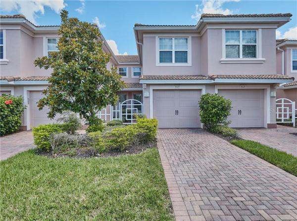 PROMENADES AT BELLA TRAE