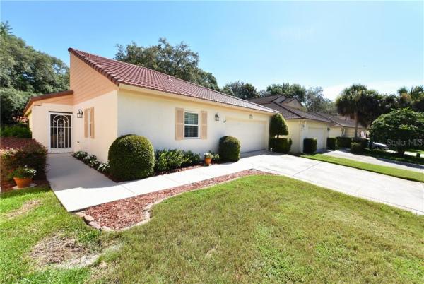 COUNTRY CLUB VILLAGE UNIT 1