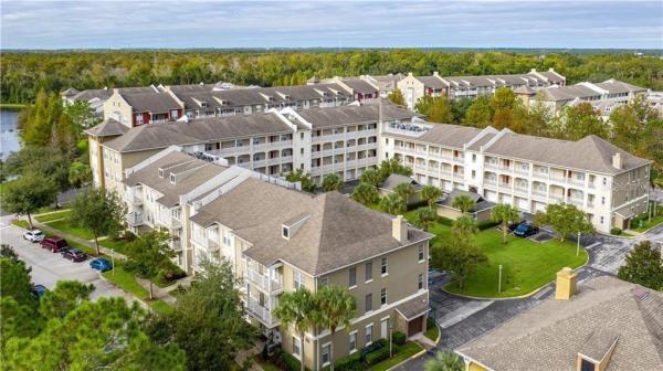 ARTISAN CLUB CONDO PH 04